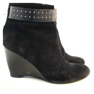 Franco Sarto Hardy Wedge Booties